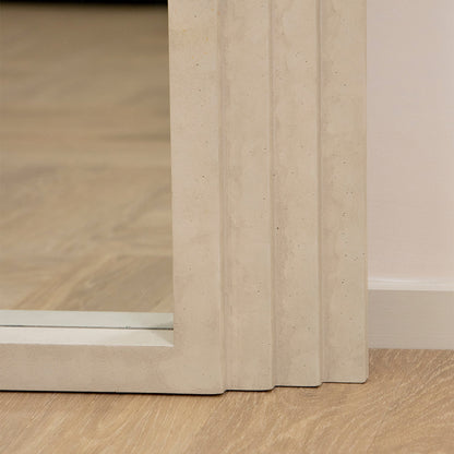 Lustro Full-Length w Kształcie Łuku Luciana - Efekt Betonu Przemysłowego - 180 cm x 110 cm