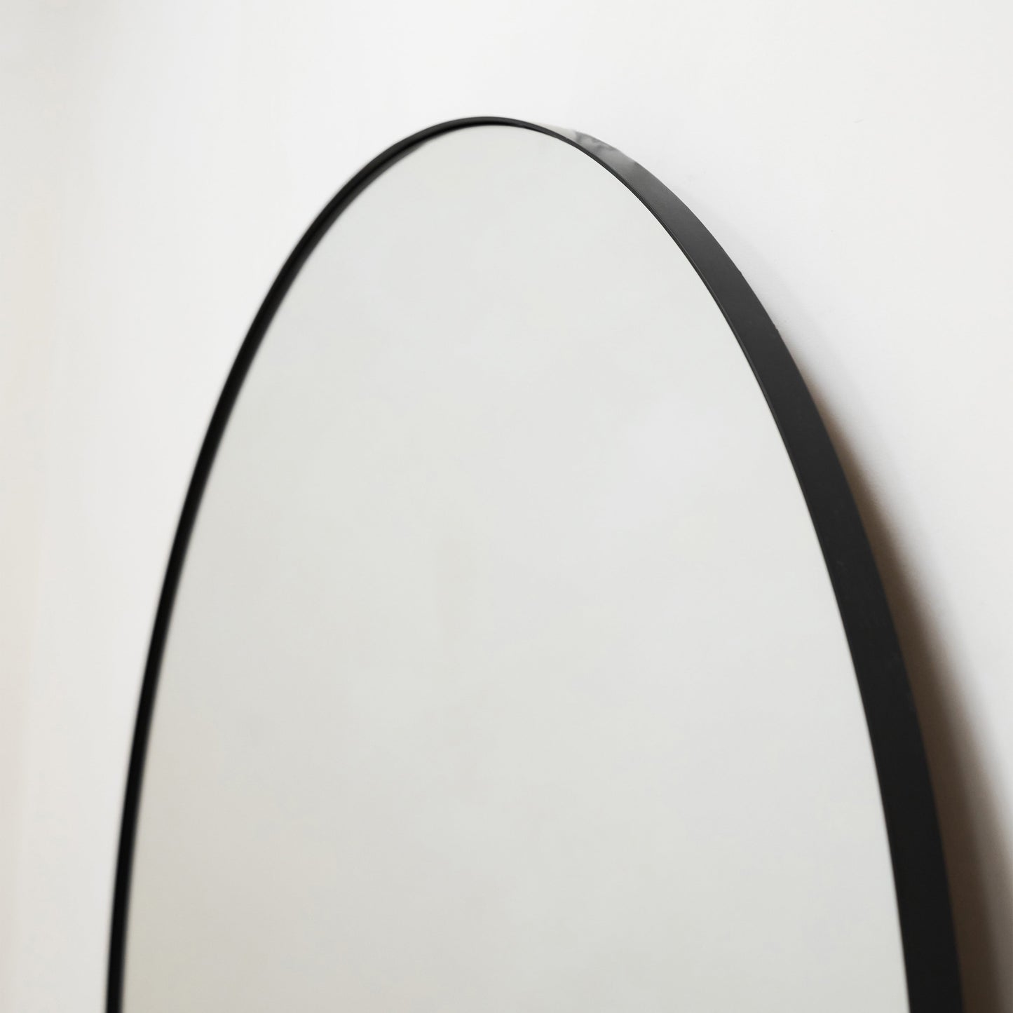 Miroir Mural Rond Theo en Métal Noir Mat - Design Industriel Minimaliste - 120 cm